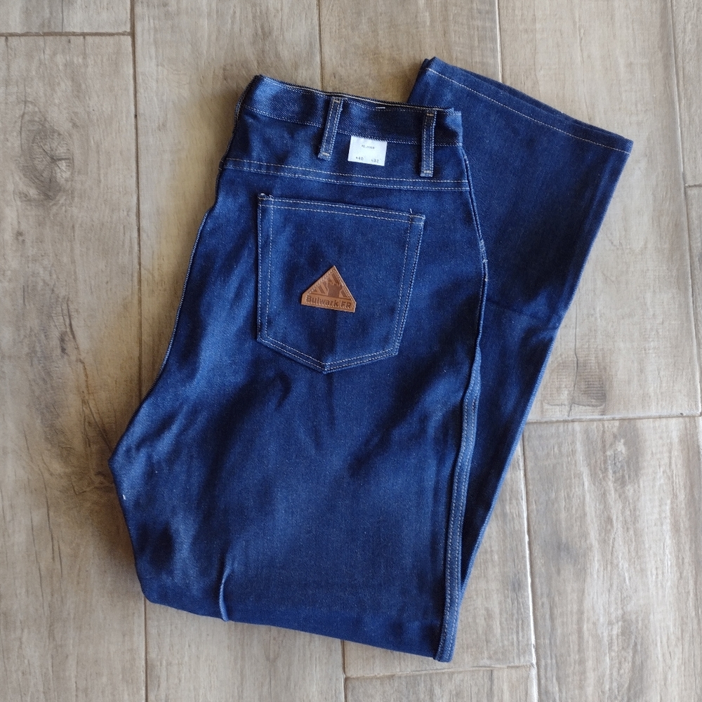 Men's 44x36 NWT Bulwark FR Excel Relaxed Fit Denim Jeans